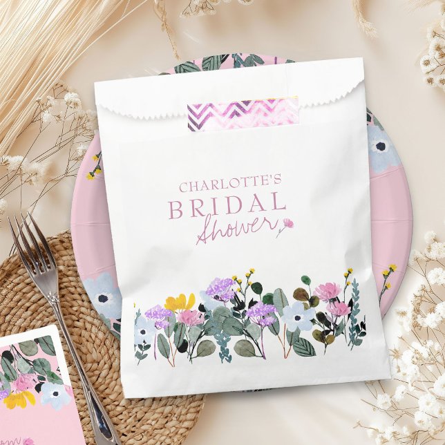 Wildblume Rasen Hübsches Brautparty Geschenktütchen (Bridal Shower favor bags from my Wildflower Lawn Bridal Shower Collection)