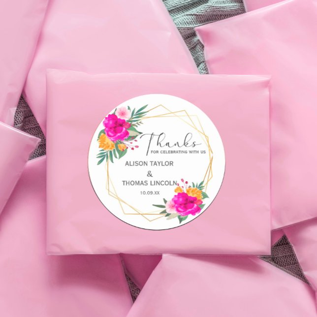 Wildblume Spring dank klassischer Rundaufkleber Runder Aufkleber (watercolor flowers in shades of pink and white in rustic garden greenery. #wildflowers #chic #floral)