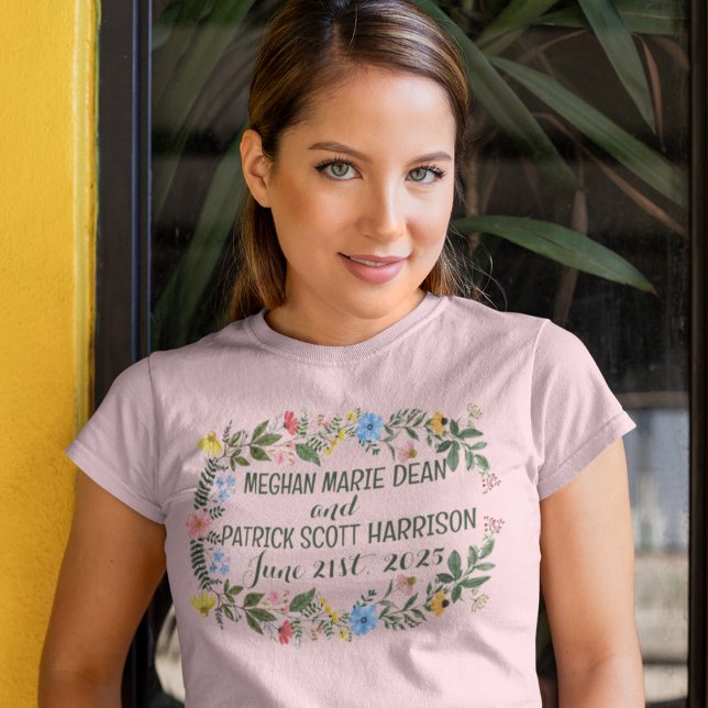Wildblume Wreath Wedding Bridesmaiers T-Shirt (Von Creator hochgeladen)