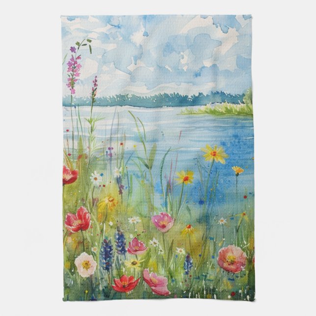 Wildblumen an einem See Geschirrtuch (Vertikal)