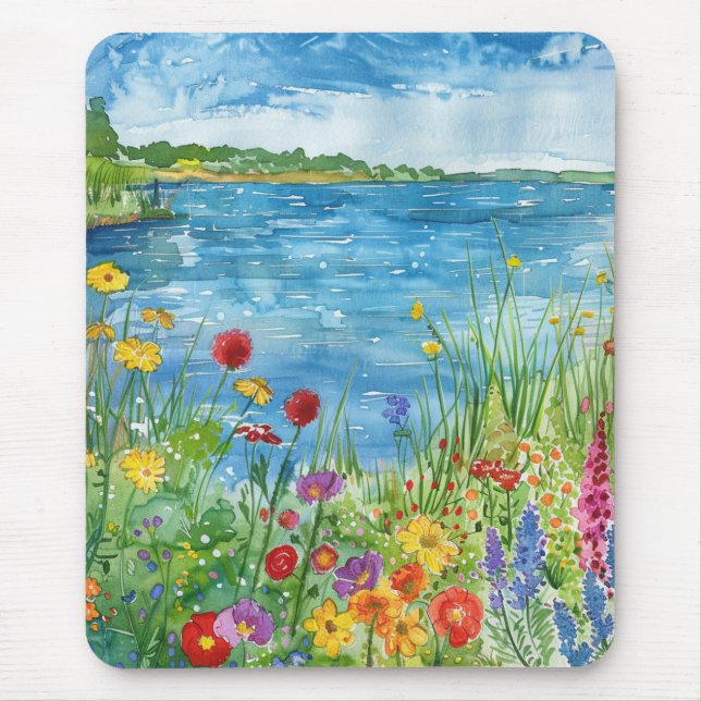 Wildblumen an einem See Mousepad (Vorne)