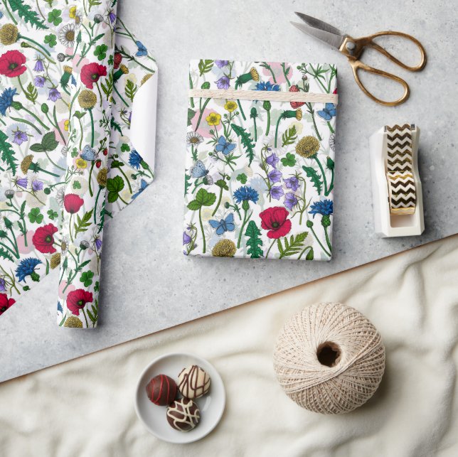 Wildblumen auf weißlich geschenkpapier (Basteln)