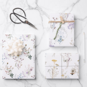 Wildblumen, die Papierblätter umhüllen Geschenkpapier Set