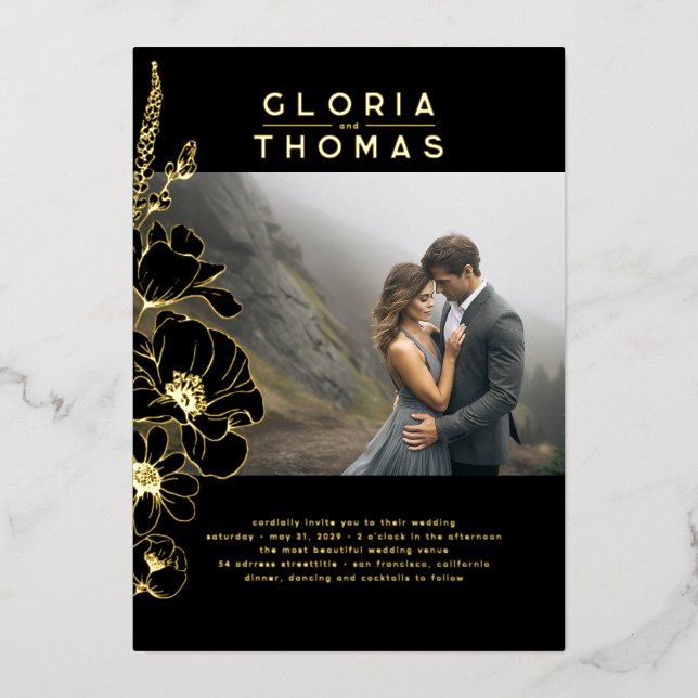 Wildblumen Elegantes modernes Black Wedding Foto Folieneinladung (Vorderseite)