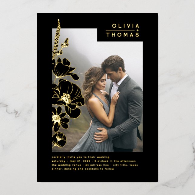 Wildblumen Elegantes romantisches Black Wedding Fo Folieneinladung (Vorderseite)