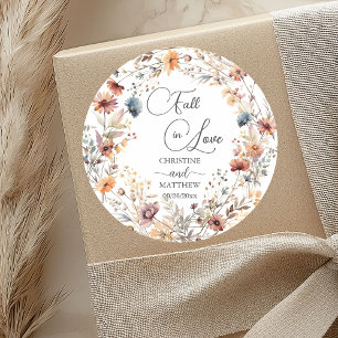 Wildblumen fallen in Liebe Elegante Hochzeit Runder Aufkleber