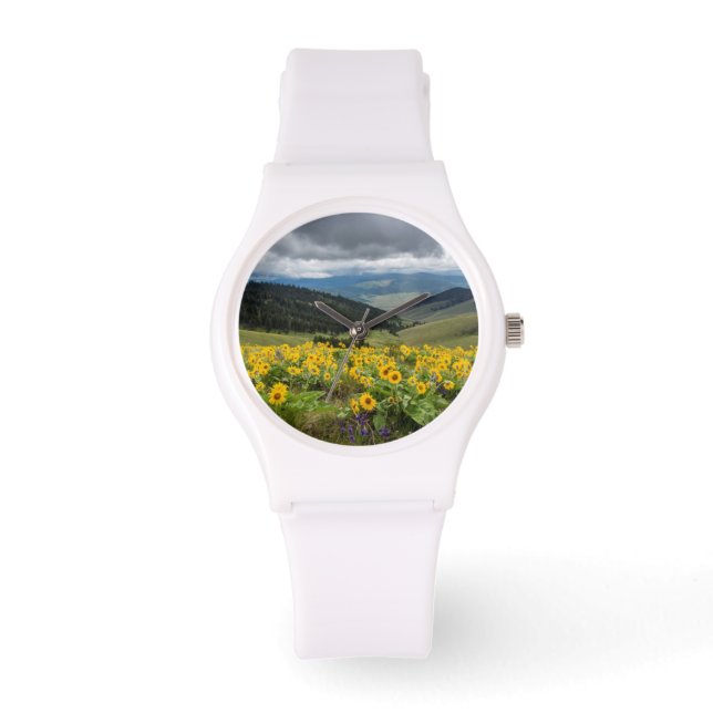 Wildblumen im Frühling Armbanduhr (Vorderseite)