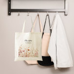 Wildblumen rosa beige Brautjungfrau Tragetasche<br><div class="desc">Der Hintergrund ist durchsichtig,  die Wildblumen sind in Rosa und Beige gehalten. Personalisieren Sie Ihren Namen und fügen Sie ihn hinzu. Zurück: kein Design</div>