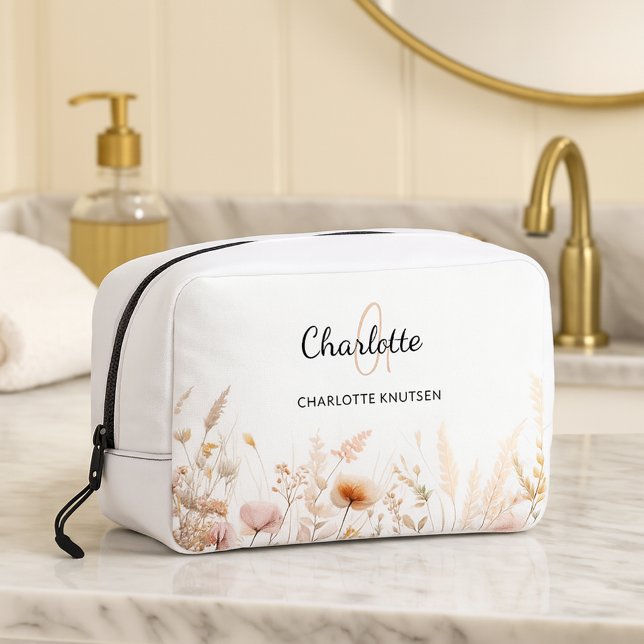 Wildblumen Rosa Beige Monogramm Waschbeutel (Von Creator hochgeladen)
