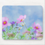 Wildblumen, Schönheit der Natur Mousepad<br><div class="desc">Schöne pastellfarbene Wildblumen, die Schönheit der Natur.</div>