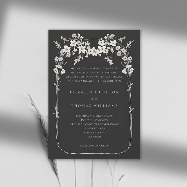 Wildblumen Schwarzer Boho Bogenschießen-Hochzeit Einladung (wildflowers wedding invitation black and white boho arch formal elegant modern classic typography)