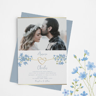 Wildblumen-Staubblaue Hochzeit Einladung