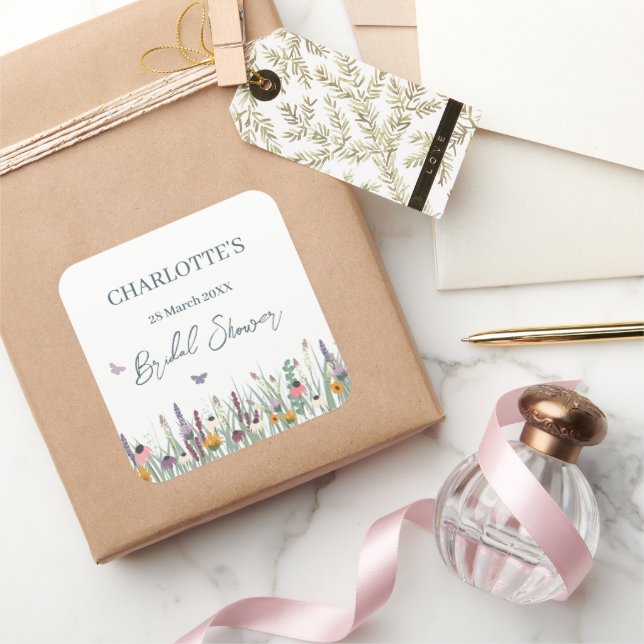 Wildblumen und Schmetterlinge Brautparty Party Quadratischer Aufkleber (Schenken)