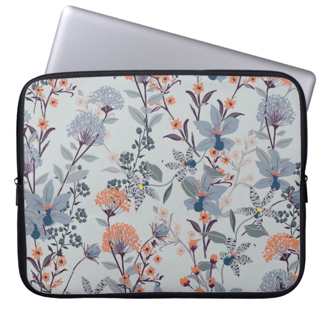 Wilde Blume auf blau, botanisch. Laptopschutzhülle (Vorderseite)