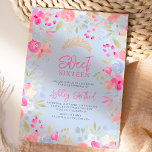 Wilde Blume in den Gartenpasten Sweet 16 Geburtsta Einladung<br><div class="desc">Unsere Gartenromane Blumenladen Sets die perfekte Note für eine sanfte Pastellfarben Sweet 16 Geburtstagseinladung. Freuen Sie sich auf zarte Aquarellblumen und romantische Details. Mit weicher pastellfarbener Handmalerei mit floraler Wasserfarbe,  in hellrosa,  grau,  lavender und einem eleganten Pinselskript mit einem Imitat goldenen Glitzer Kronprinzessin tiara auf hellblauem Hintergrund.</div>