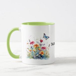Wilde Blume mit Schmetterling - bearbeiteter Name Tasse