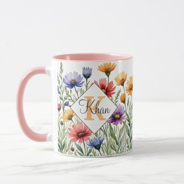 Wilde Blume personalisierter Name und Anfangsbuchs Tasse (Links)