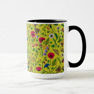 Wilde Blume und Motten auf Grün Tasse