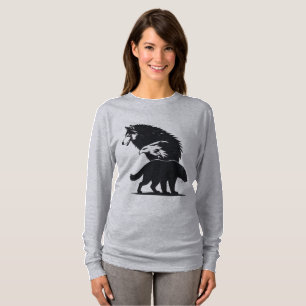 Wilde Dreiheit: Silhouette von Wolf, Adler und Bär T-Shirt
