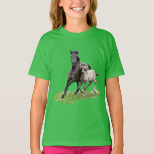 Wilde Dulmen Pferdestuten-niedlicher Fohlen-Galopp T-Shirt