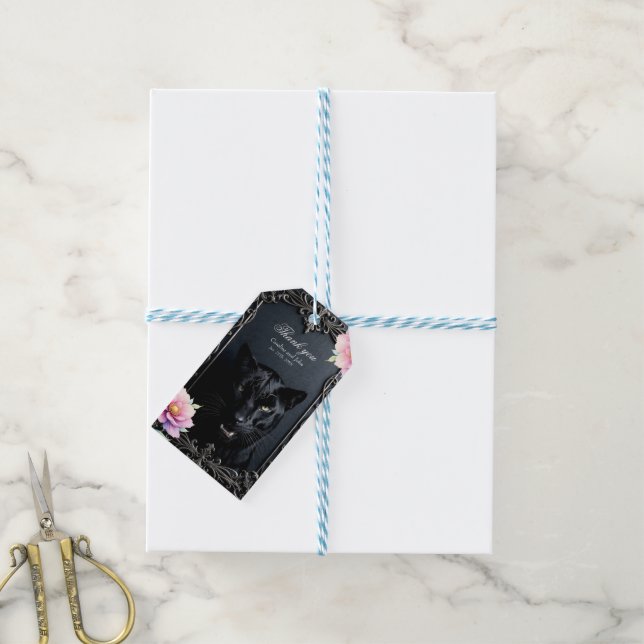 Wilde Herzen, ewige Gelübde.  Geschenkanhänger (Mit Garn)