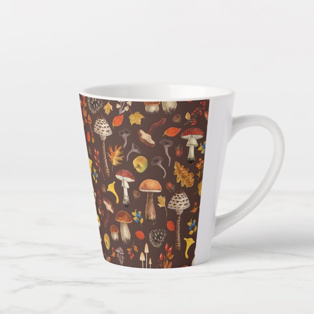 Wilde Pilze auf braun Milchtasse (Rechts)