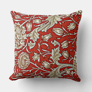 Wilde Tulpe von William Morris Kissen