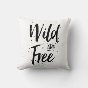Wilde und freie Typografie Kissen