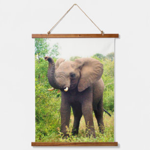 Wilder Afrikanischer Elefant im Dschungel Wandteppich Mit Holzrahmen