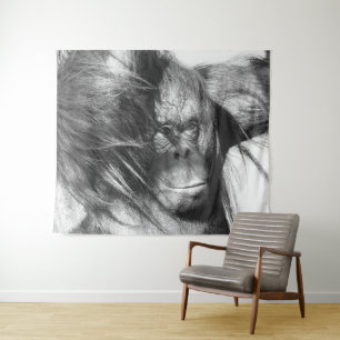 Wilder Wind hat Orangutan in Schwarz und Weiß gefe Wandteppich