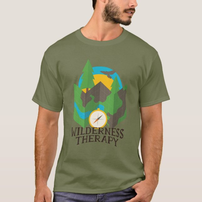 Wilderness Therapy Mountains Forest Compass Travel T-Shirt (Vorderseite)