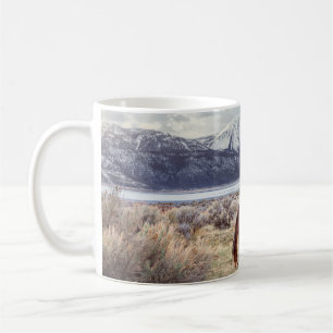 Wildes Pferd: Nevada Winterlandschaft. Kaffeetasse
