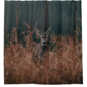 WILDLIFE-FOTOGRAFIE VON GRAURER, UMGEBEN VON GR DUSCHVORHANG