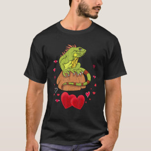 Wildlife Lizard Heart Animal Reptile Tropical Igu T-Shirt
