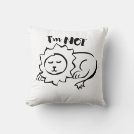 Wildly Punny — Ich bin kein Löwe Minimalistische L Kissen