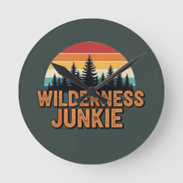 Wildness-Junkie-Retro-Design Runde Wanduhr