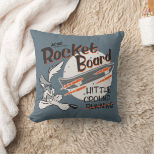 WILE E. COYOTE™ ACME Raketbrett Kissen