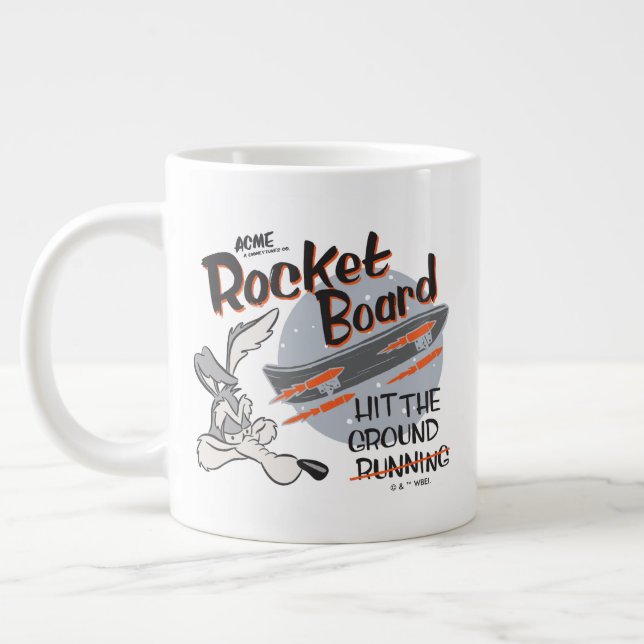 WILE E. COYOTE™ ACME Raketenskateboard Jumbo-Tasse (Links)