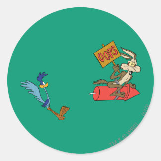WILE E. COYOTE™ UND ROAD RUNNER™ ACME Rocket Runder Aufkleber
