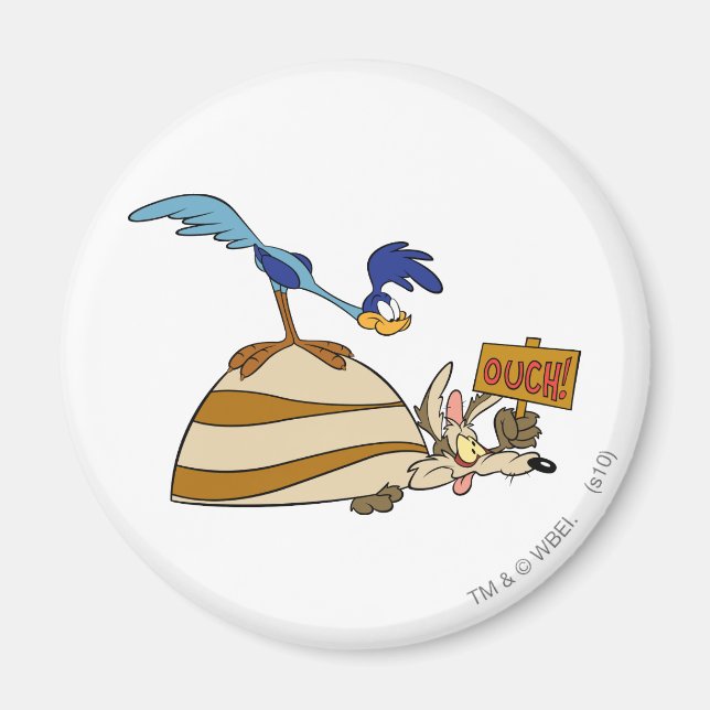 WILE E. COYOTE™ und ROAD RUNNER™ Boulder Magnet (Vorne)