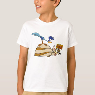 WILE E. COYOTE™ und ROAD RUNNER™ Boulder T-Shirt