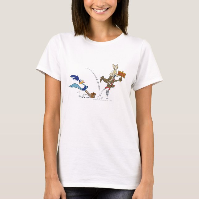 WILE E. COYOTE™ UND ROAD RUNNER™ Pogo Stick T-Shirt (Vorderseite)