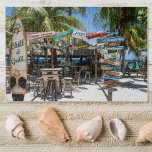 Willemstad Beach Chill & Grill Beach Bar Puzzle<br><div class="desc">Machen Sie sich bereit, mit unserem "Chill & Grill" Beach-Bar-Puzzle das atemberaubende Ambiente des Willemstad-Strandes zu entdecken! Dieses atemberaubende Rätsel vereint die lebhaften Farben und die entspannte Atmosphäre eines Strandbads mit einer großen Anzahl von Sitzplätzen im Freien und einem Werbespot für köstliche Grillgerichte und erfrischende Getränke. Mit über 1000 Stücken...</div>