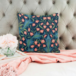 William Morris Blue and Pink Floral Pattern Kissen