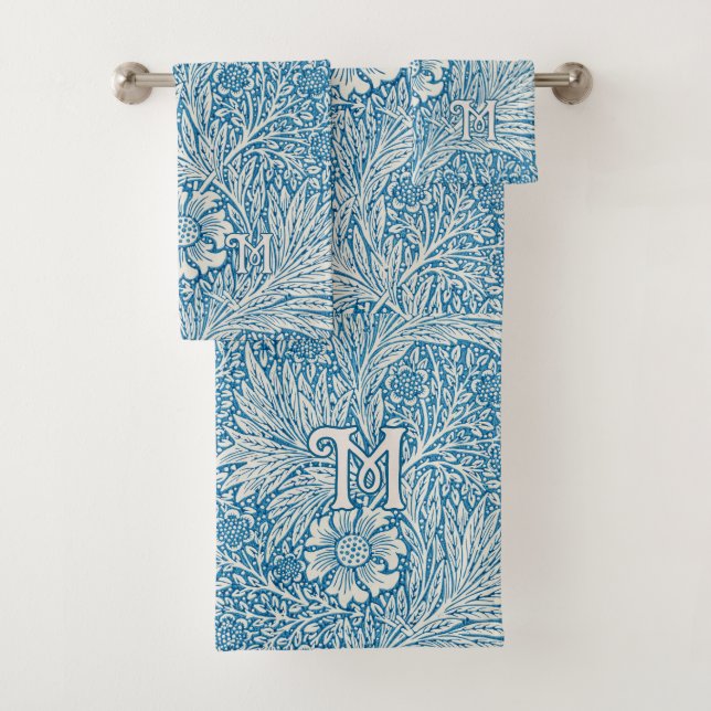 William Morris Blue Marigold Monogram Badhandtuch Set (Insitu)