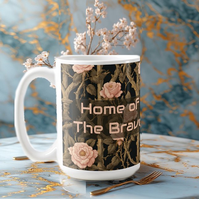 William Morris Chic Rose Trellis Home of the Brave Kaffeetasse (William Morris Chic Rose Trellis Home of the Brave Coffee Mug)