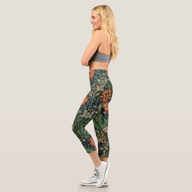 William Morris Compton Wallpaper Classic Capri Leggings (Links)
