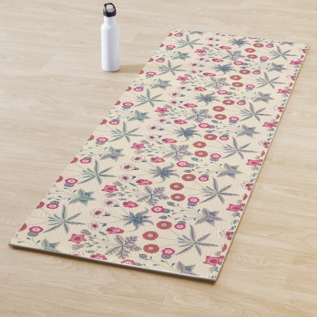 William Morris Daisy Floral Pattern Red Orange Yogamatte (Beispiel)