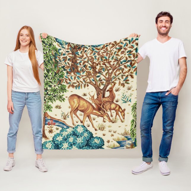 William Morris Deer by a Brook Tapestry Beige Fleecedecke (Beispiel)