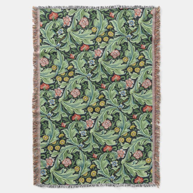 William Morris Floral Blume Carnation Pink Green Decke (Vorderseite Vertikal)